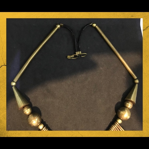 Vintage brass paddle runway bib statement necklace - Picture 4 of 14